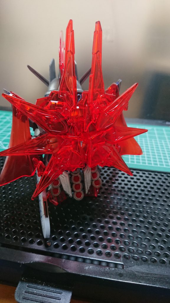 背面この状態にて初めて元がレジェンドだと気付ける要素だったり。