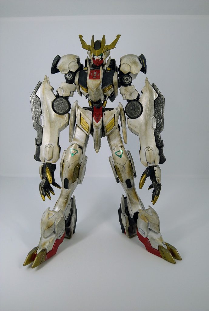 濃い青に塗装したい所が黒くなってしまいました😅