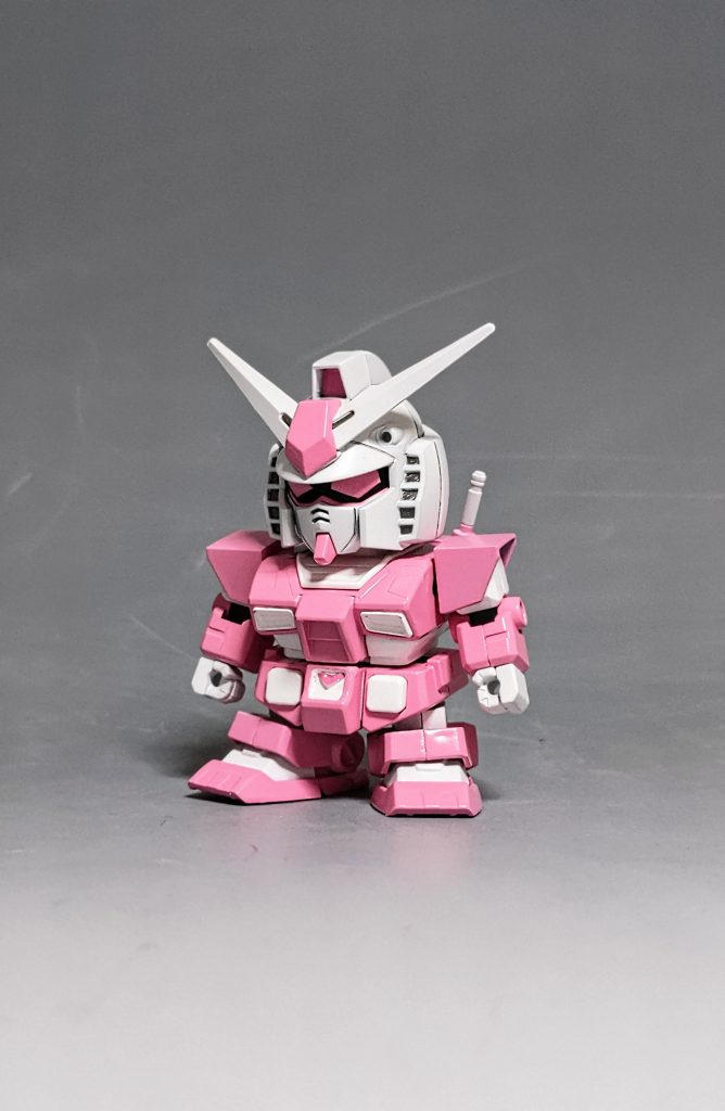 雑ですが、中身もモモガンダムです。