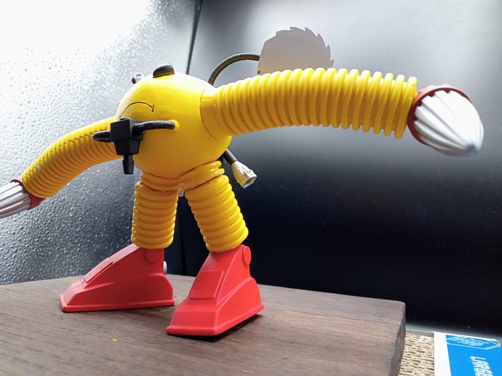 胸にある黒いものはネクタイって事でお願いします。