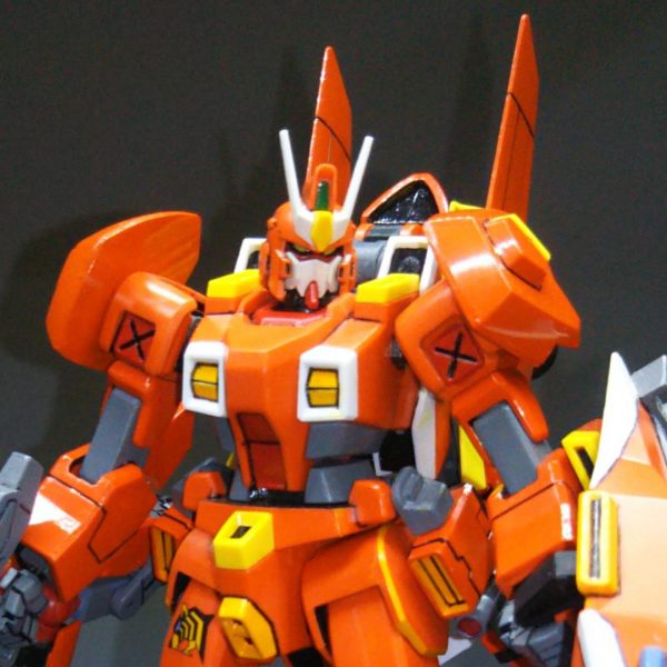 とある改造ガイアガンダムをアップしようと思っていたのですが、ビームサーベルのビーム部とかのエフェクトクリアパーツ一式が行方不明で現在もなお捜索中です。見つかったら改めてアップします。ついでに先日古いガンプラカタログを発見したのでこちらに。このカタログの更に前の二つ折りのカタログの画像を探しておりますが見つからないので、情報お持ちの方は教えて頂けると幸いです。（1枚目）