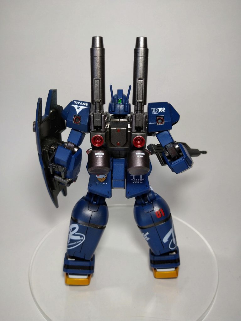 バックショット。以前の反省点から背面の情報料も増やしました。ただキャノンの合わせ目目立ちますね…次からは武装も気をつけねば…