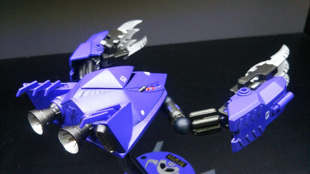 直進速度は通常のビグロの1.5倍まで可能。但し旋回性能はガタ落ち。