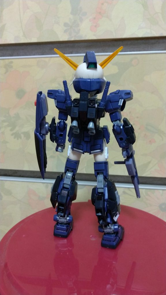 後ろはこんな感じ。ほぼほぼペイルライダーDⅡです。バックパックはガンダムMk-Ⅱのものにしたかったのですが、かなり無理があったので断念。