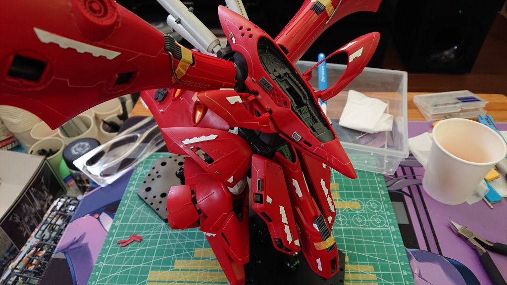 塗装前のチェックとなります。捨てサフも行いますが、製作の過程でちまちまヤスリをかけているので基本的にこのまま行きます。