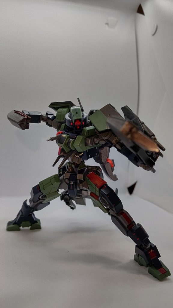 そして、大好きな近接!シールドアックスとオプションセットのメイスピッケルです!!鈍器二刀流!!