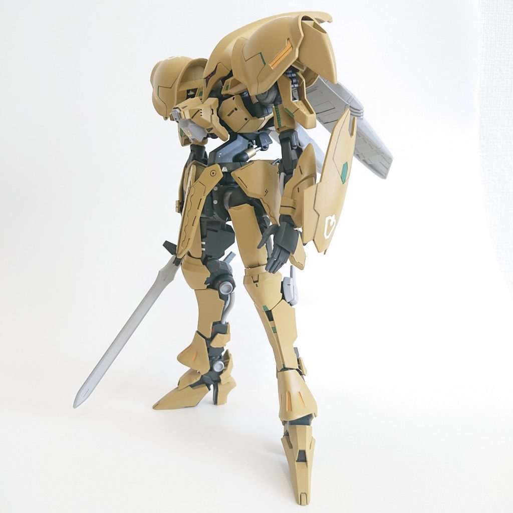 キュベレイヘッドなんでアクシズミラージュです。w ハマーン様、あちらの世界にいても違和感なさそうだし。