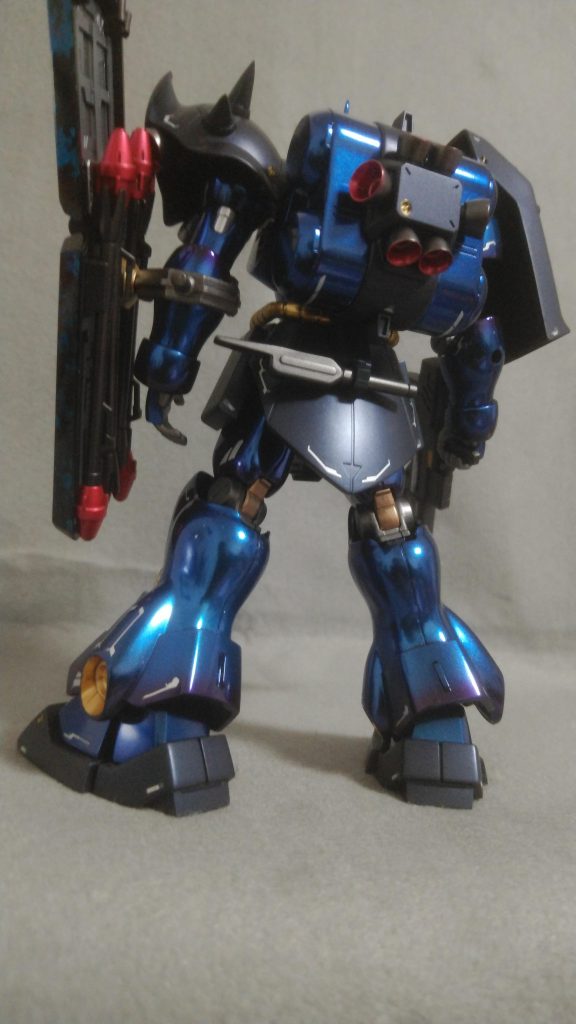 ひたすら磨いて表面処理です