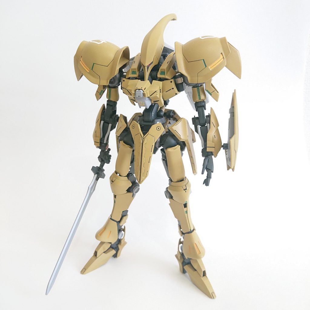 色味を似せてましたが、差し色が欲しくてジ・Oやガブスレイが浮かび、緑を適当に調色しました。