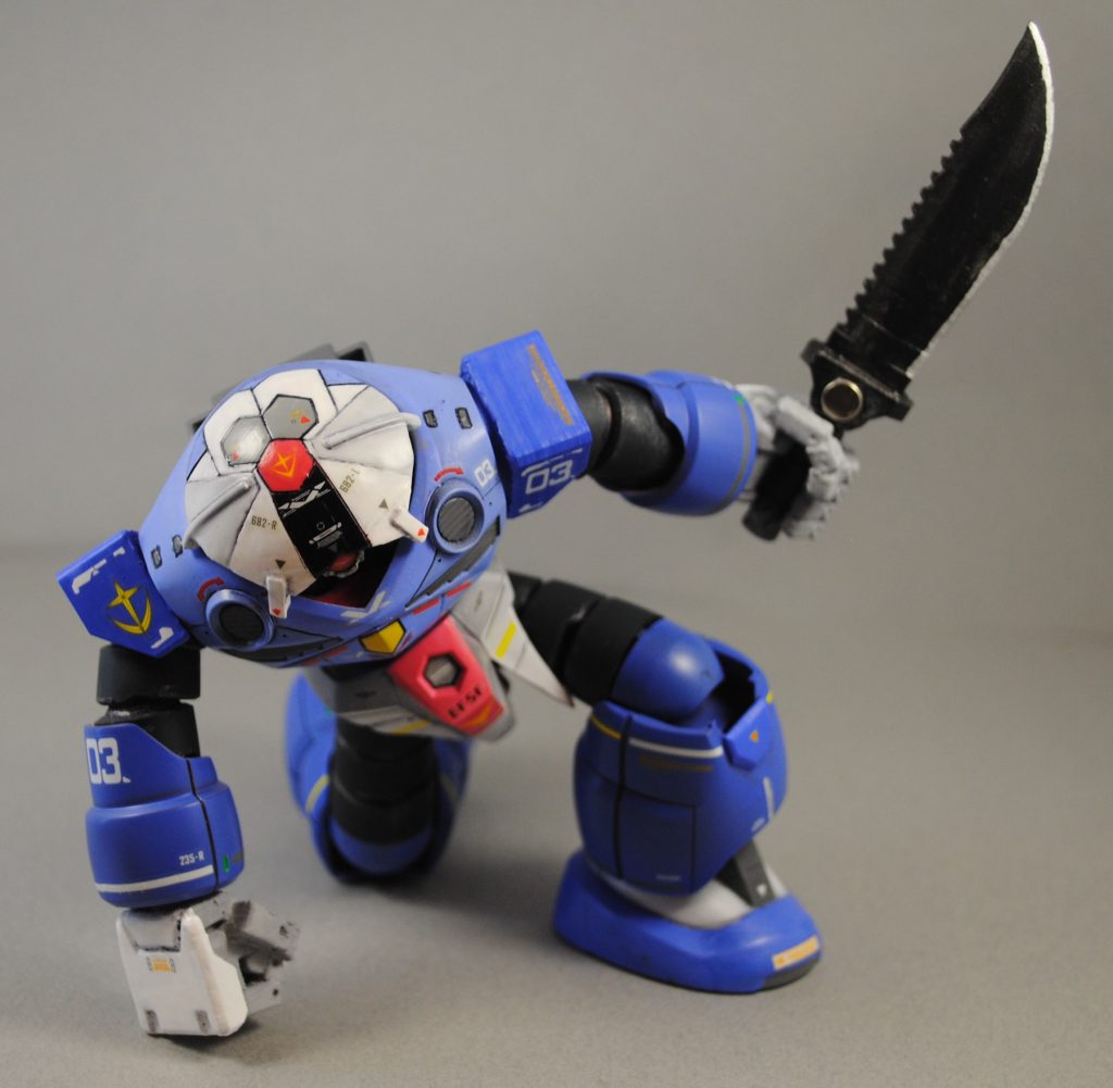 スーパーヒーローポーズ。ノビ専用の意味をおわかり頂けたかと。以前ズゴックベースのドラえもんを製作している方がおり、リアルっぽくできないかと考えた結果このようになりました。魚雷発射口は塞いであります。