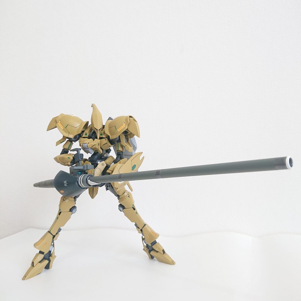 バスターランチャー、無理ないサイズででっちあげてみました。調べてみると意外とシンプルな形状だったのでこんな感じで。