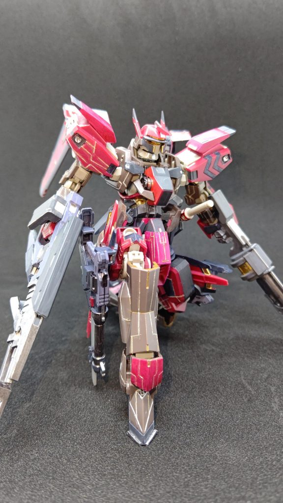 ガンマカ企画の2作目となりました。シュヴァルベクリム・イェーガーでした。シュヴァルベカスタムはシュヴァルベグレイズの余剰パーツがほとんど入ってるのでそのパーツを主に使用しての作成は楽しかったです。最後までご覧頂きありがとうございました♪