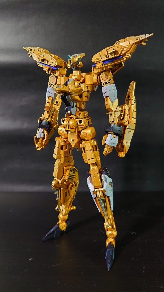 <内部フレーム>ガイアノーツのビクトリーゴールドで塗装しています。