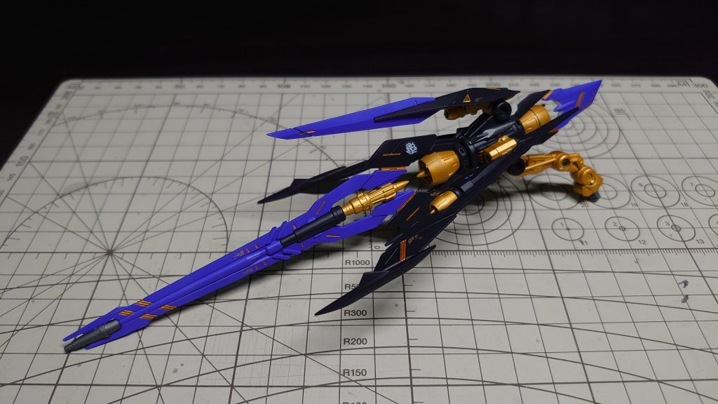 <マニューバストライカー ブースター>