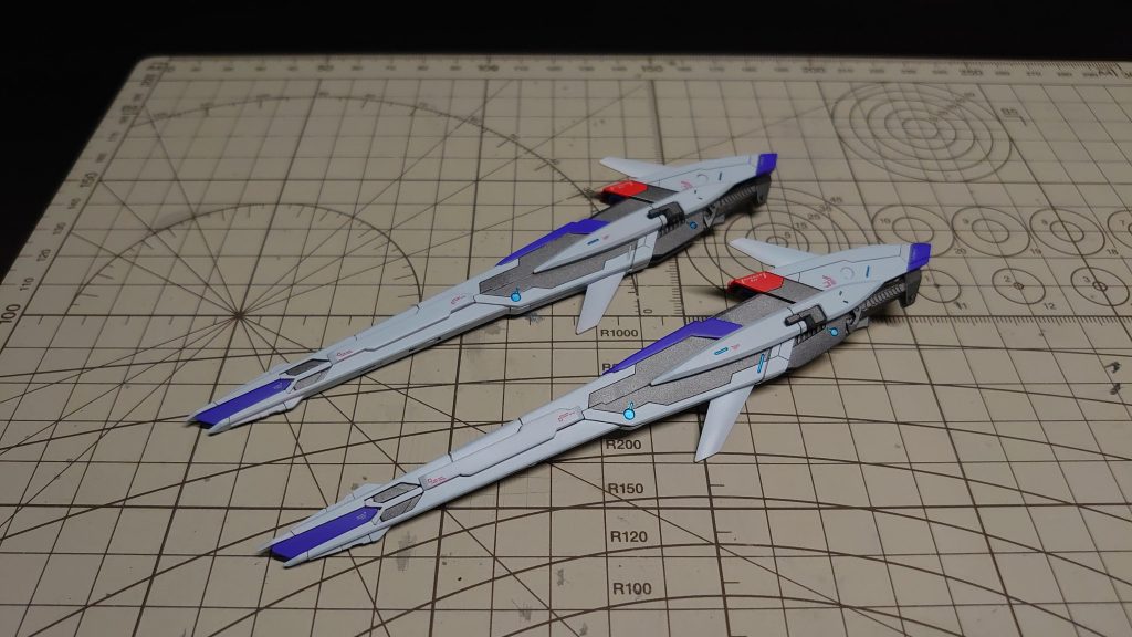 <72E4式ビームライフル「ジンライ」>こちらもストライクフリーダムのカラーをイメージ、一部ディテールを変更して塗装しました。