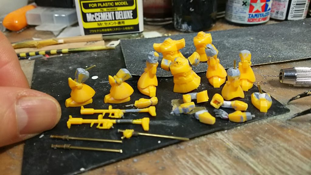 1/550 トリプル・ドム–2枚目/制作者：Fujiwara