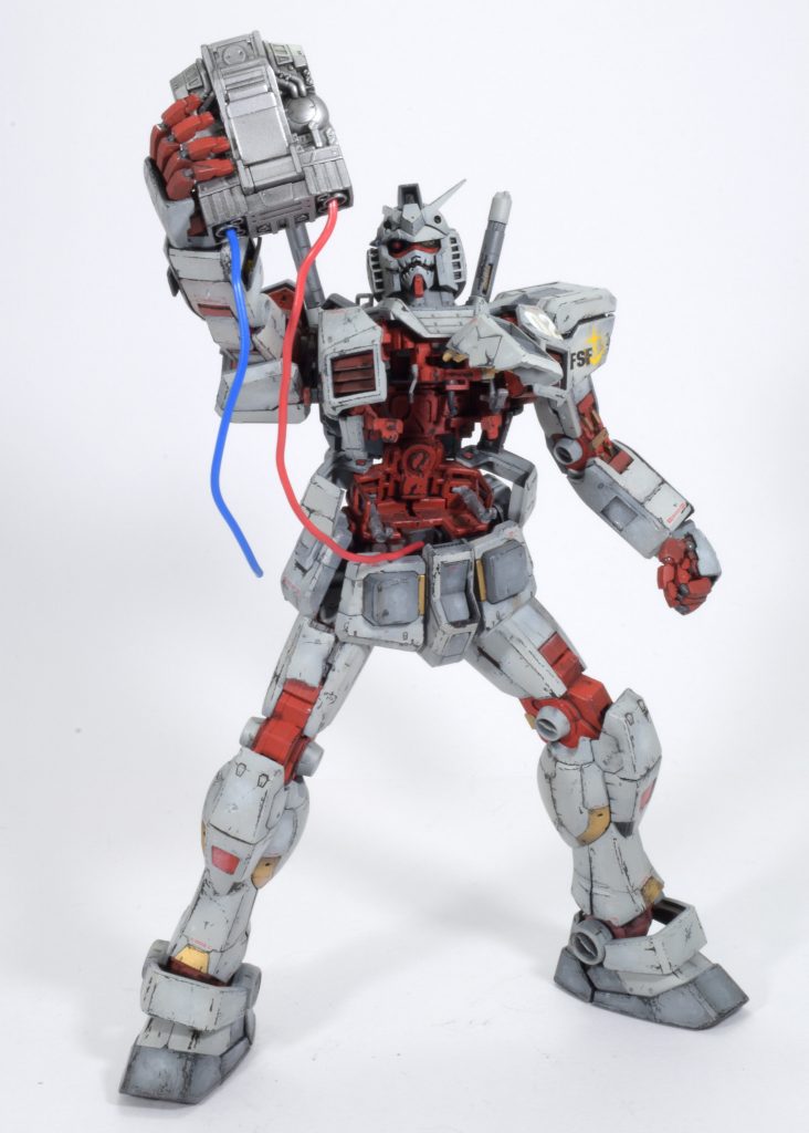 「ちったぁ驚いたかジオン星人共。これがニュータイプ最大の力だ。そしてこれが…これが…これが貴様らの最も恐ろしがった、ニュータイプエネルギーゲインだ!!(5倍以上)」そしてその数話後にリュウ・ホセイがランバラル軍団の侵攻を止めるために自爆という。オールドタイプなのに。あ、ちなみに私、ゲッターは見たことないです。どれから見ればいいのアレ?