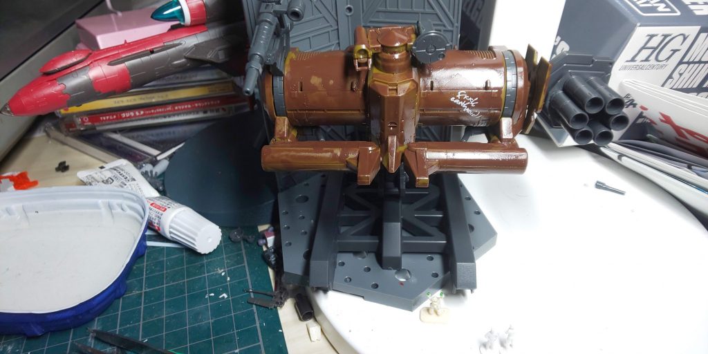 EXモデルのオッゴです。いやあ、乗りたくないモノの代表だね。