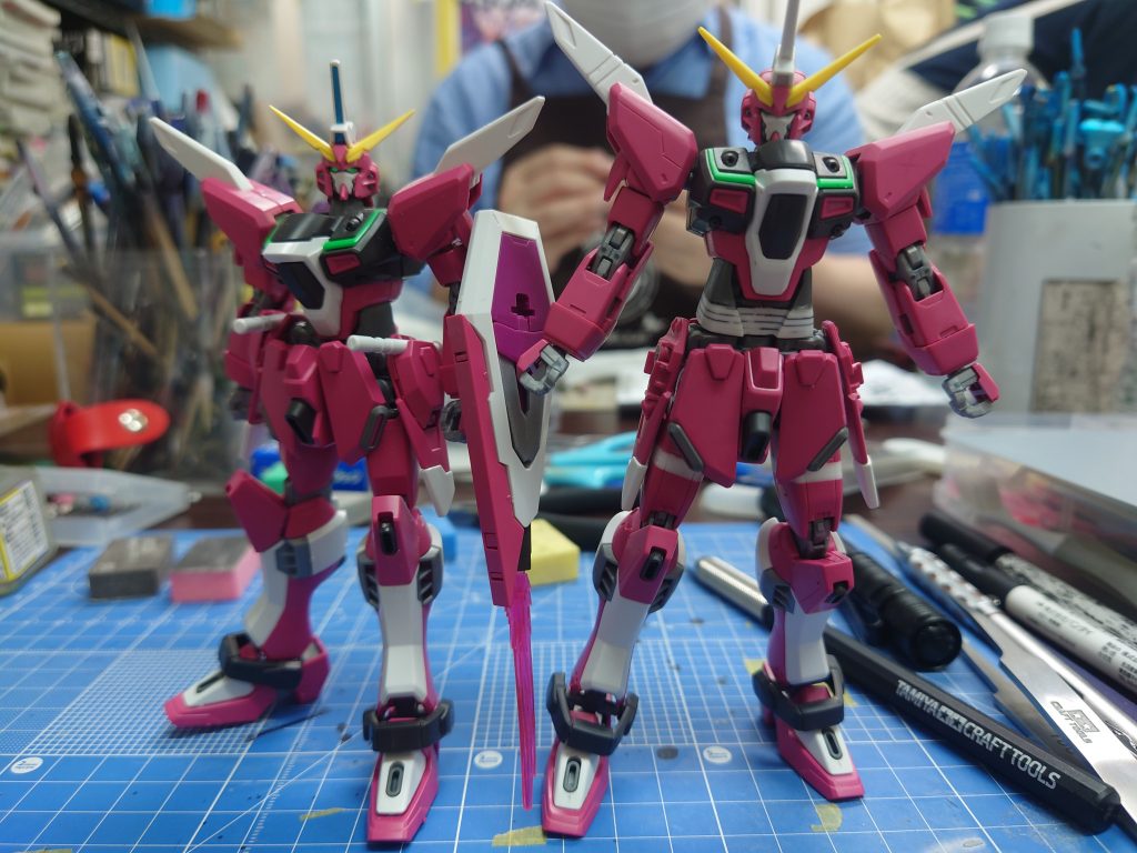 素組の隠者と2ショット1cm伸ばすと結構背丈変わりますね。