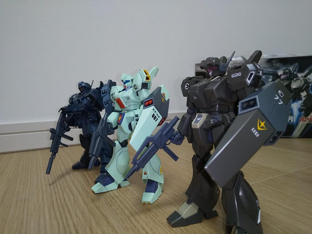 エコーズ仕様はバズーカの方が似合いますかね。