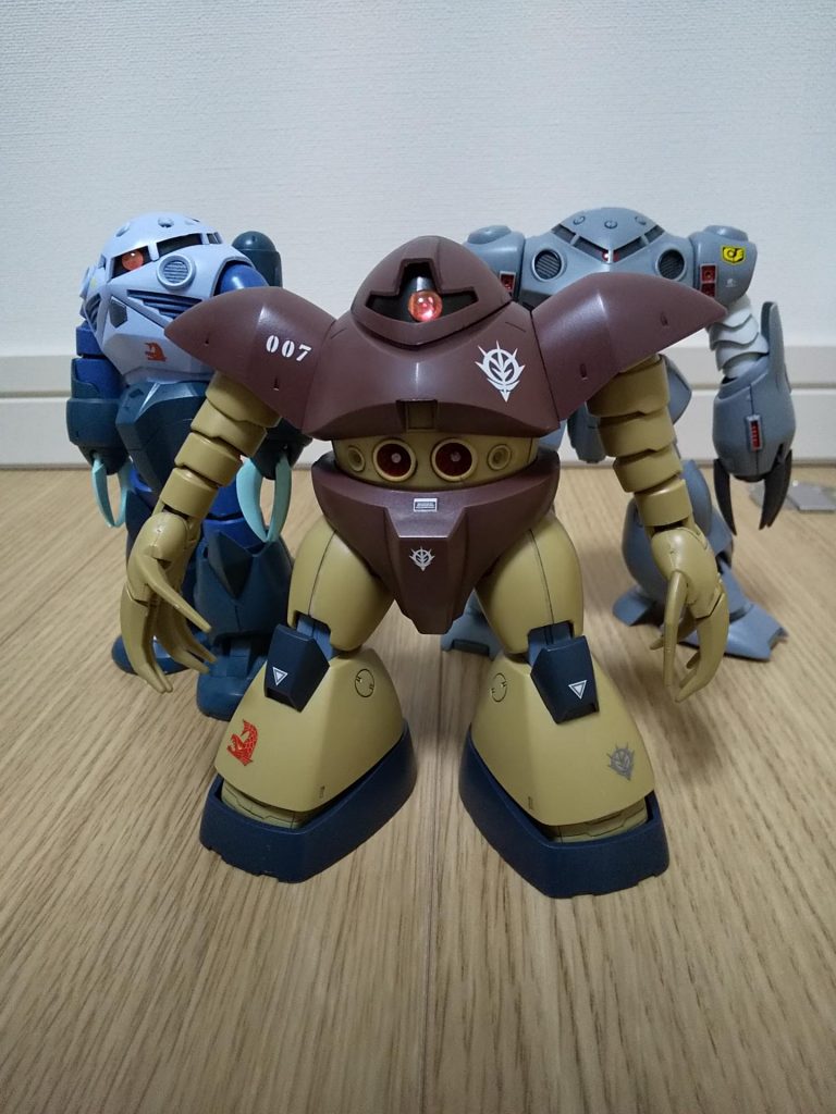 夏は納涼水泳部。