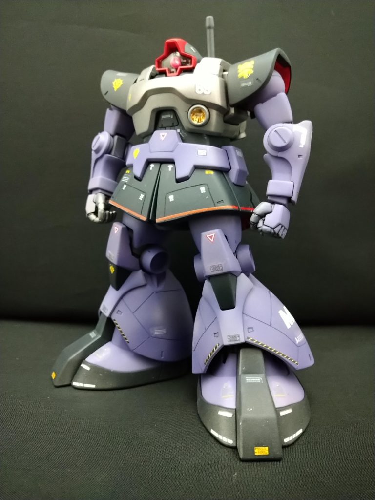 フロントビュー。手首はB-CLUBのハイデティールマニピュレーター使っています。