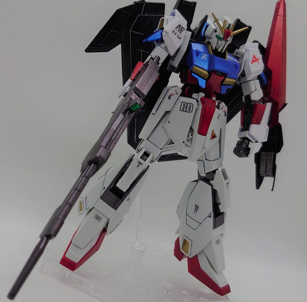 ファーストガンダムの配色で製作してみましたがいかかでしょうか?