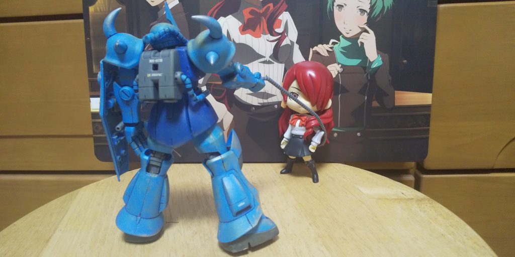 :代表的な武器のヒートロッドだ。…！うわあああ！！(電流流し)