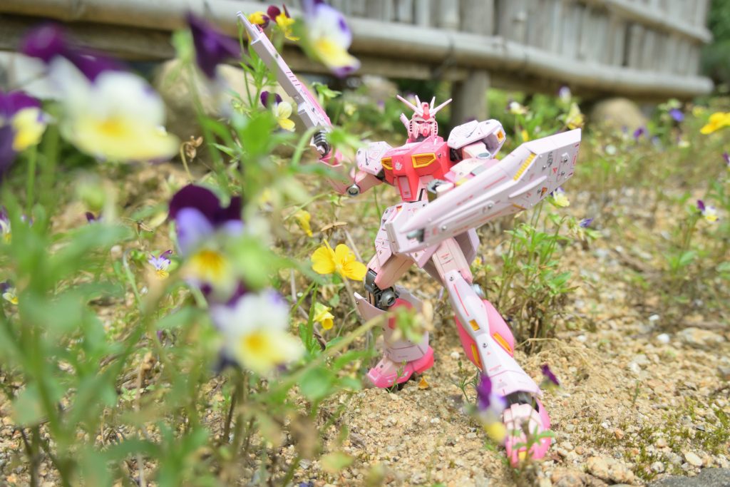 ピンク・νガンダム[EG]–7枚目/制作者：jigen