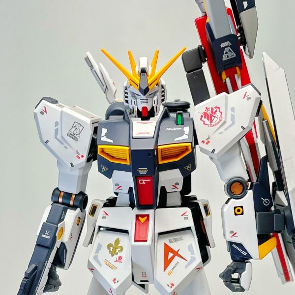 νガンダム（オリジナルファンネル装備）