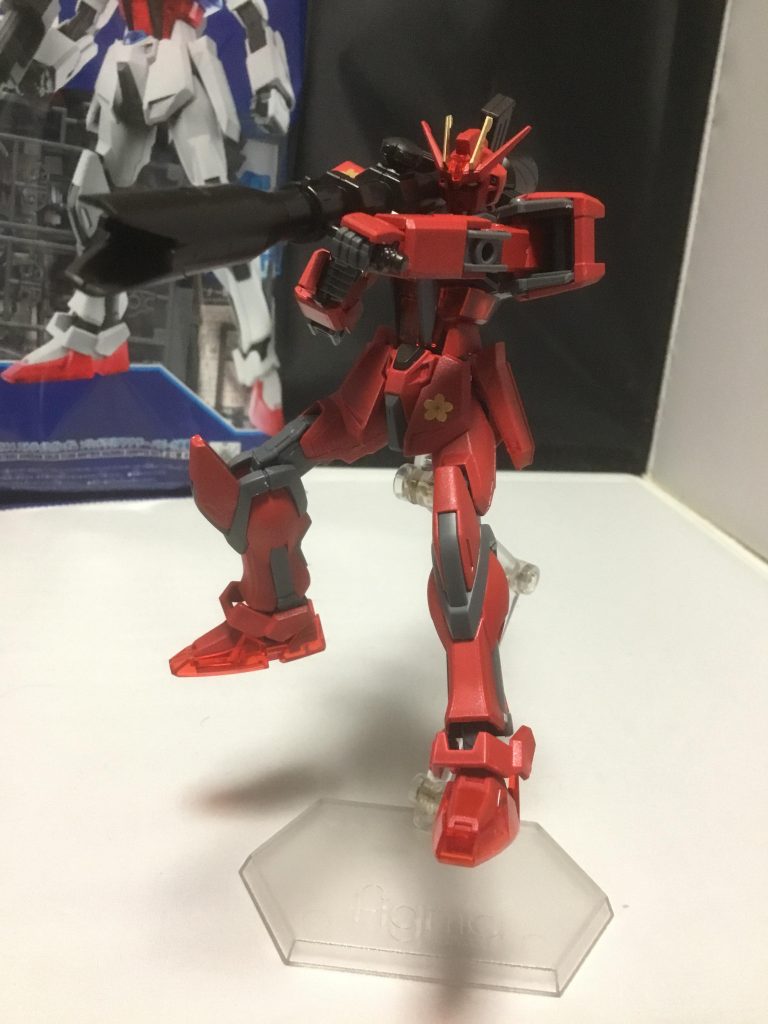 ストライクがこんなに簡単に作れるようになるとは‥いろんなオリジナルストライク作りたくなりますね。