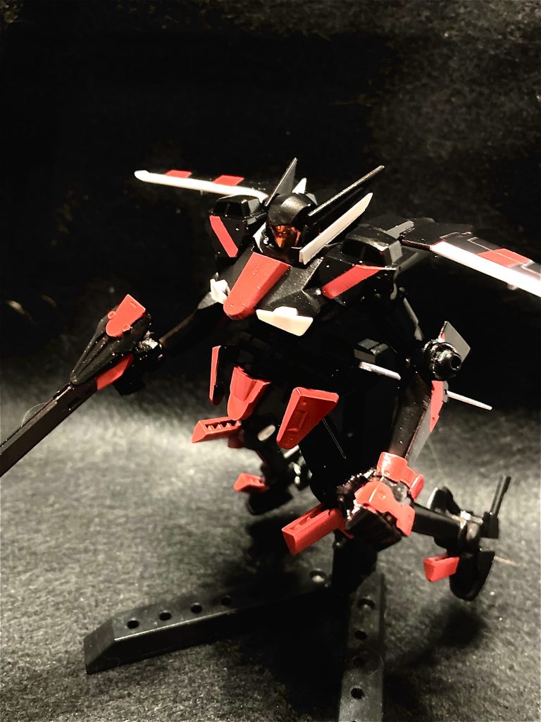 変形すると色々剥がれてきます