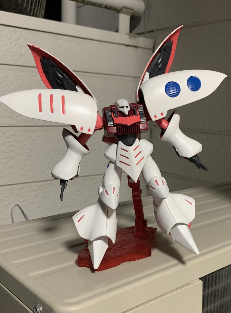 いつもの自然光、今日はお家の外の夜なのだ