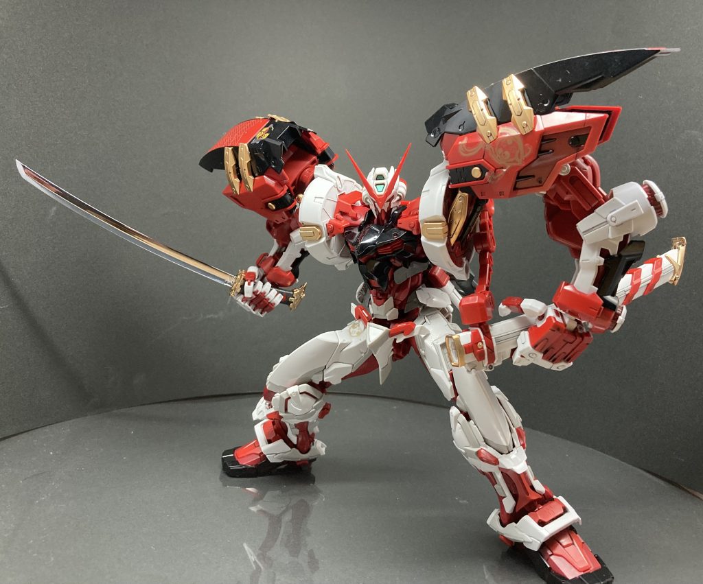 パワードレッド–5枚目/制作者：でっきぃ