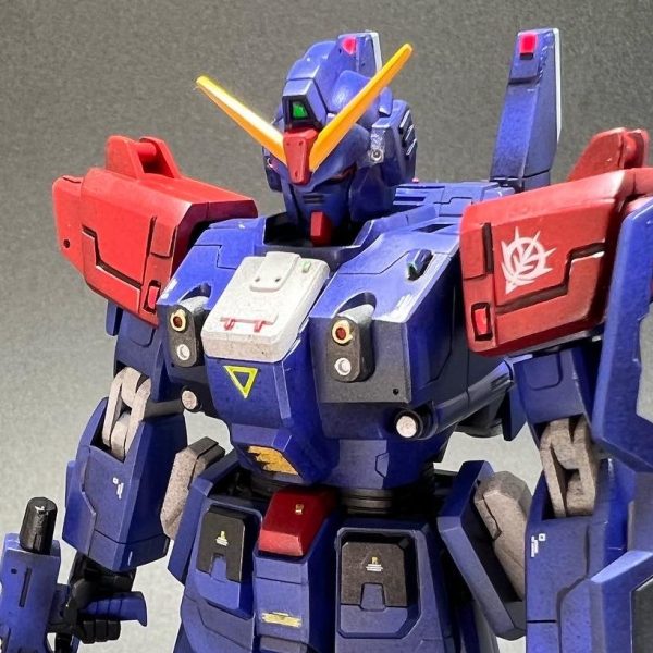 ブルーディスティニー2号機　ニムバス・シュターゼン機