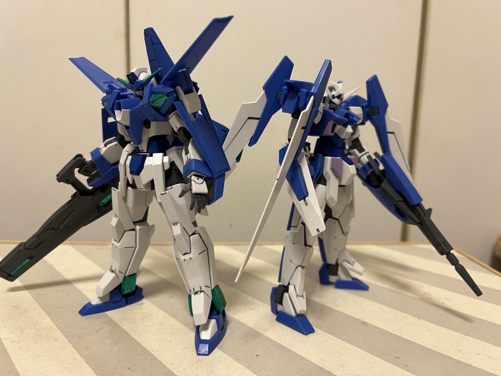 おまけ…というか痛い妄想晒し。何で差し色を今回をグリーンにしたか。まあ、北条加蓮がGBNのイベントにて搭乗する妄想だからですねwで、AGE-2が奈緒ですね。だから左ライフルです。さりげなく、前回投稿から黄→紫に変更してたり。はい、どうでもいいですね、、すみませんでした。それじゃあ。。