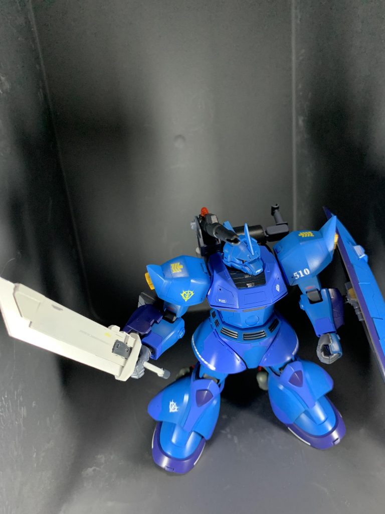 右手の実体剣ははつスクラッチ!初なので、つたないですが...