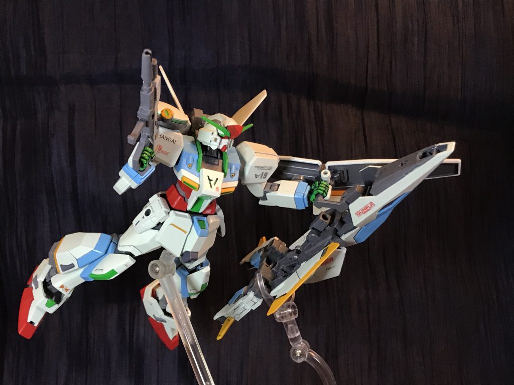 ビームライフルは、本体よりキャラ立って欲しく無かったので無個性な感じにしたくて変えちゃいました。