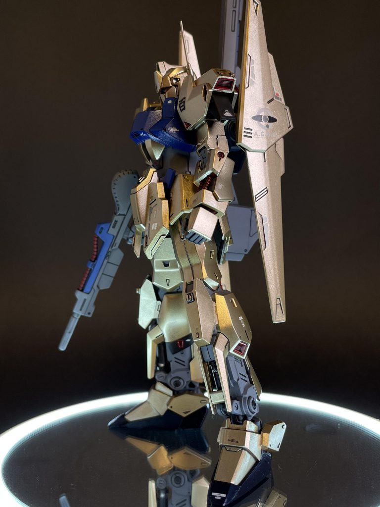 左側面ですよディテールについては、あまり大きくプラスする事もなく、極々少数箇所に、小さなプラチップディテール追加程度です。