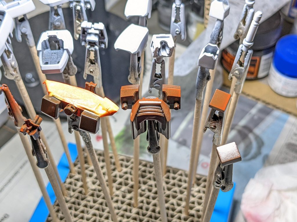 下地が黒いと、思うように発色しないと学んだ・・・