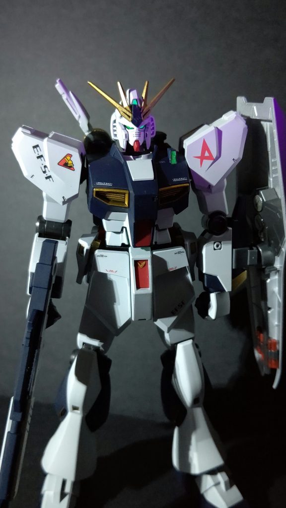 RX-93 νガンダム–7枚目/制作者:りょう