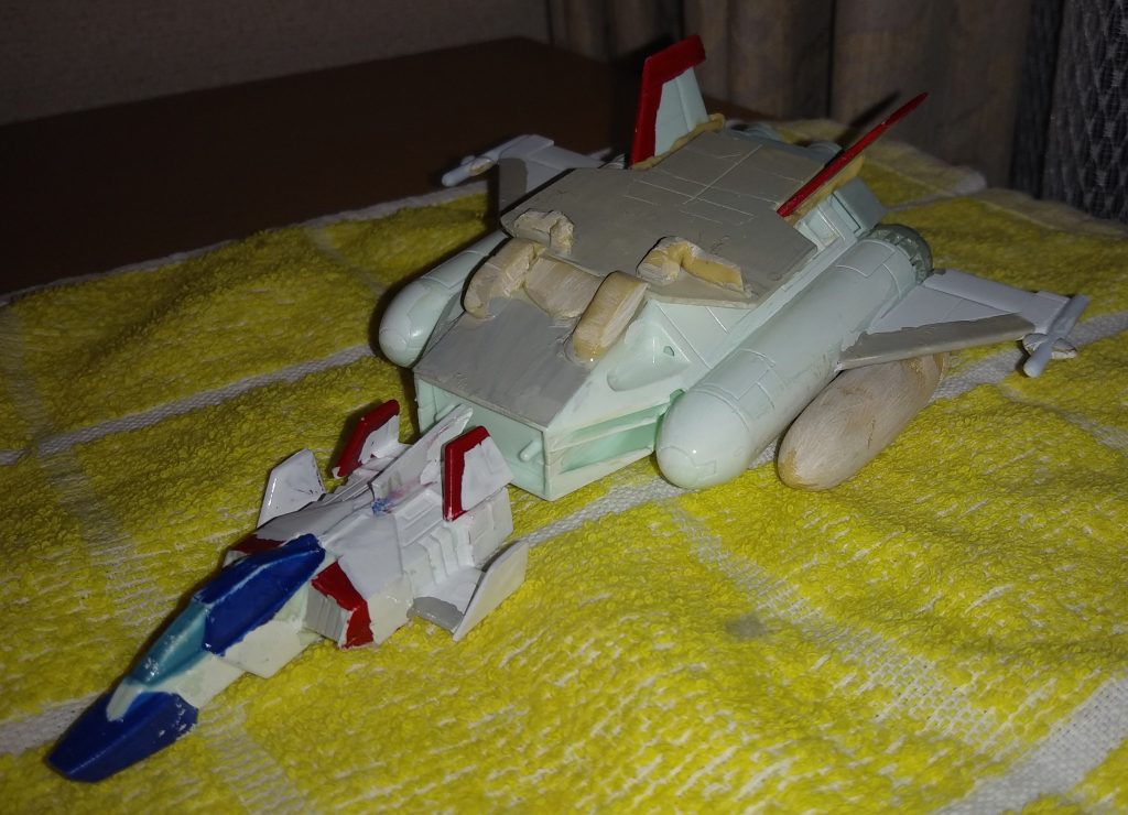 コアブースター。作りかけの前から。撮影忘れて、ちょっと塗装してあります。