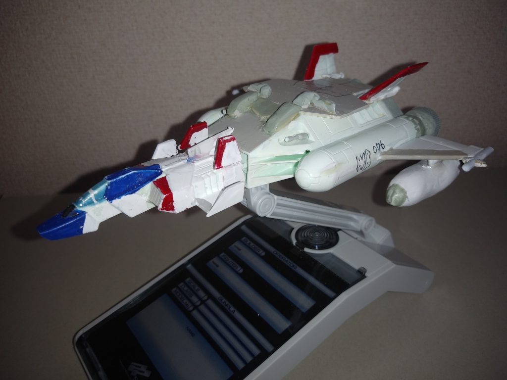 コアブースター。前より。旧キット▪付属のコアファイターを使ったり、プラ板貼ったり、パテなどをしたりして、ごまかし(・・;)