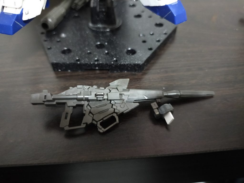 足にはこのようなパーツを