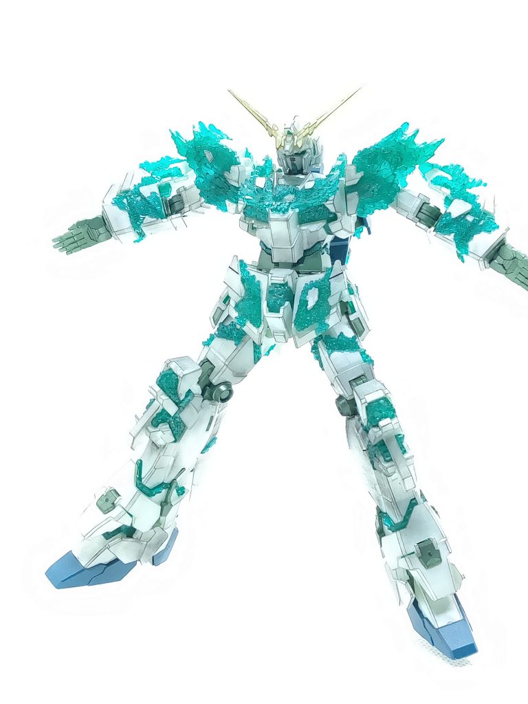 ユニコーンガンダム(光の結晶体)–5枚目/制作者：かえる