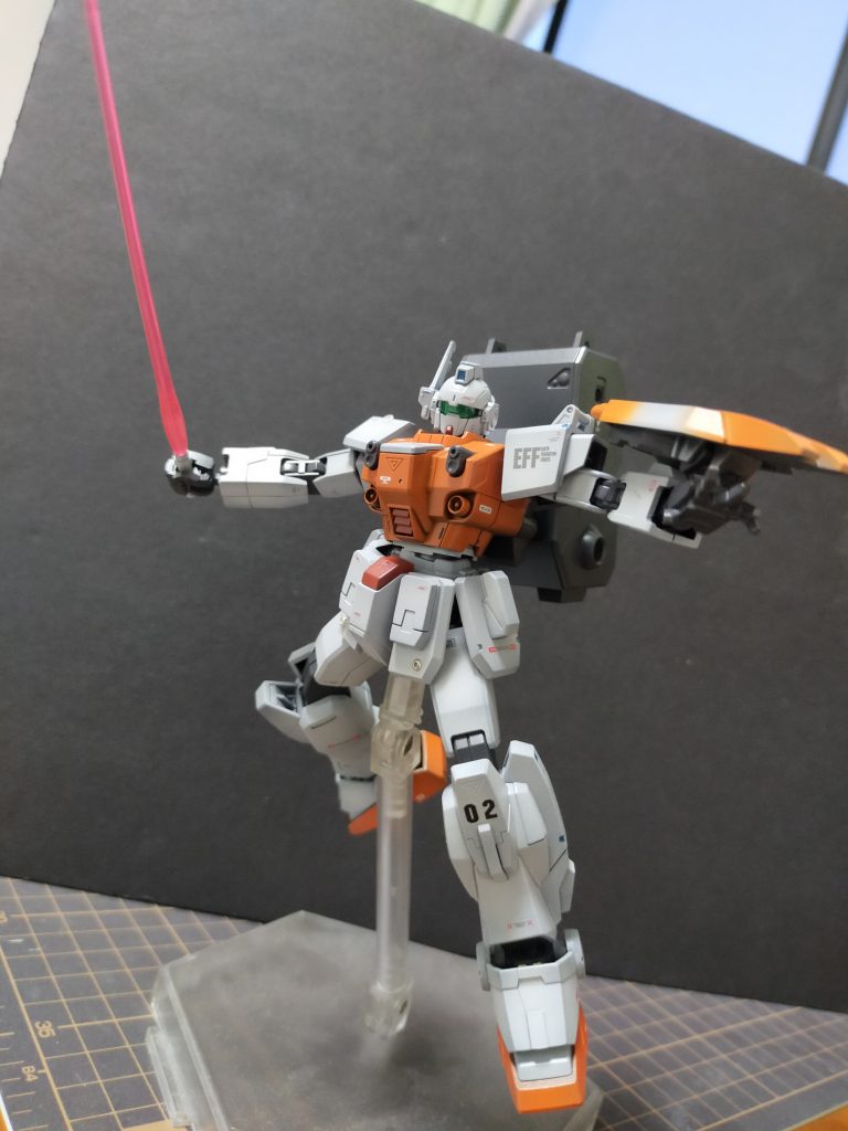 ビームサーベルで斬りかかる!!