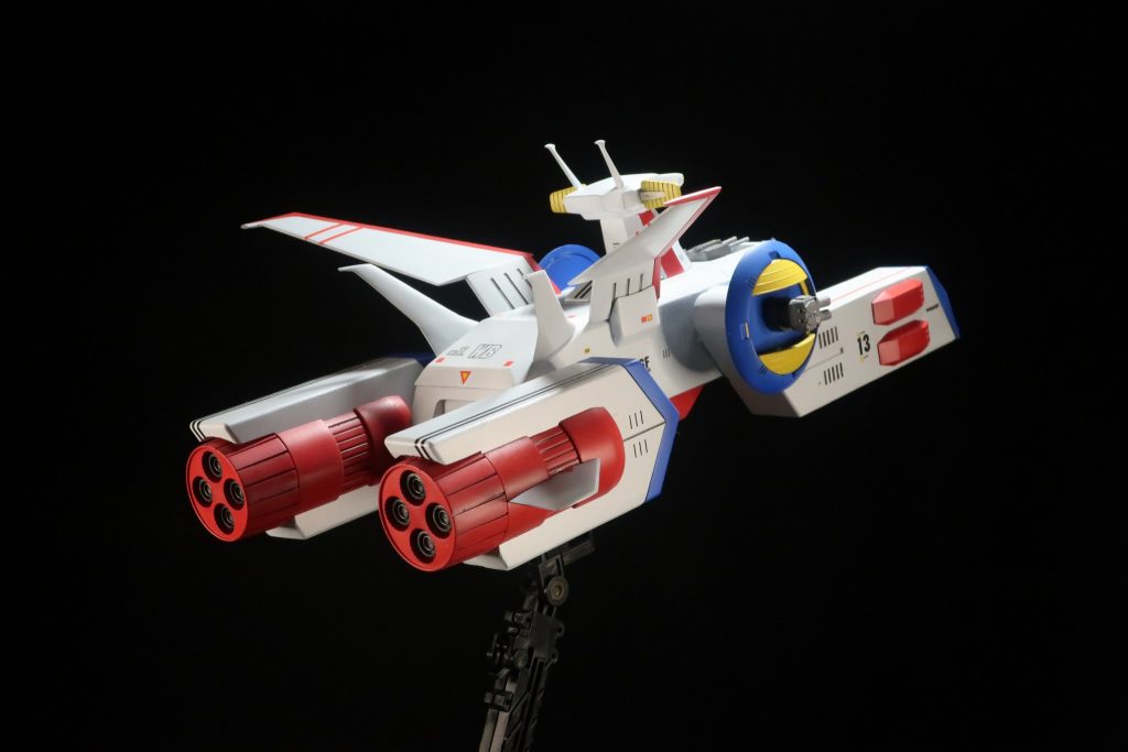 エンジンノズルをアフターパーツでディテールアップ。