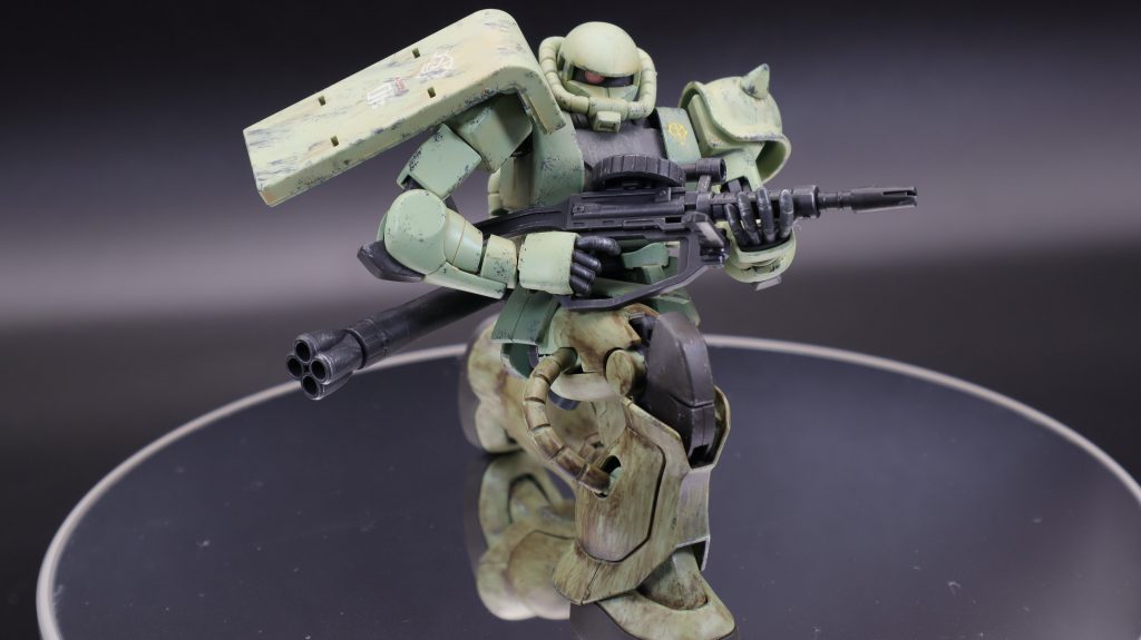 膝立ちもキマります