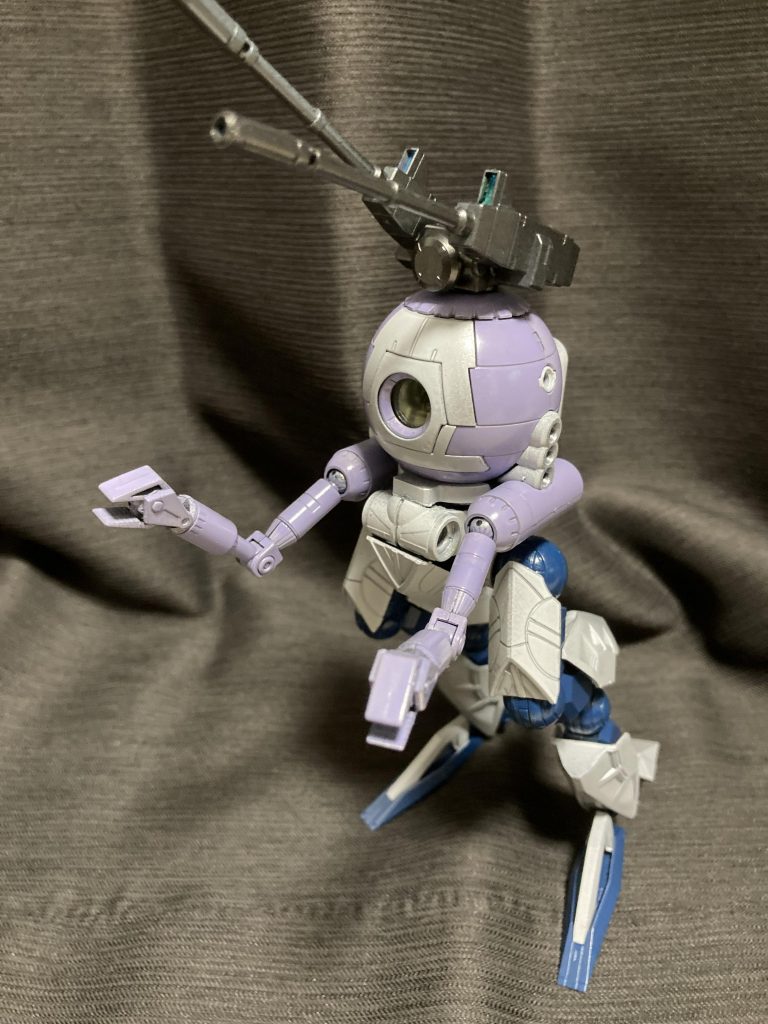 腕アリ。情報量が増えるというか、キメラ感はこちらが増しますね。