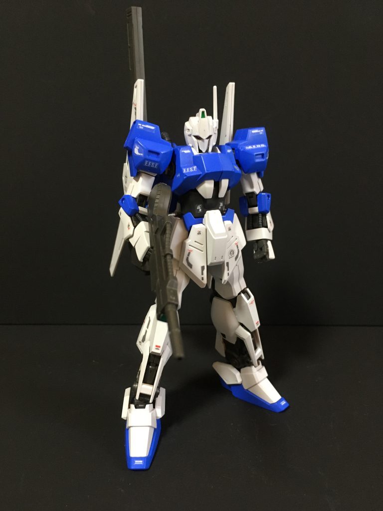 おまけで、下腿部、バインダーが百式のままの状態のショットです。　これはこれで気に入っています。ご覧いただきありがとうございました。気に入っていただけたら　いいね！をよろしくお願いいたします。